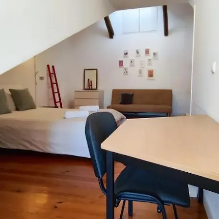 Apartamento No Chiado Lägenhet *
